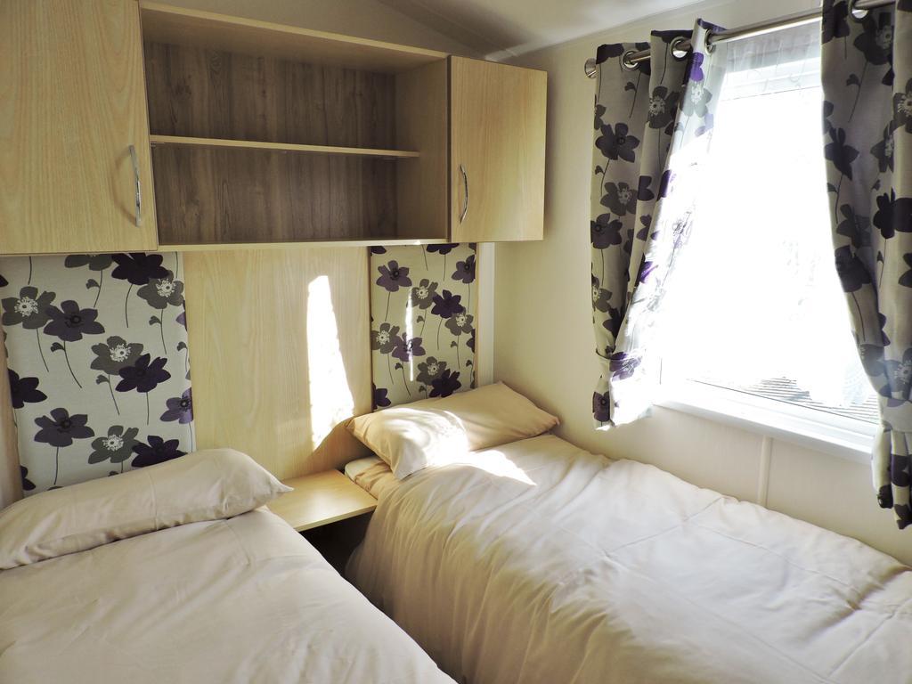 Coastfields Holiday Village Инголдмелс Екстериор снимка